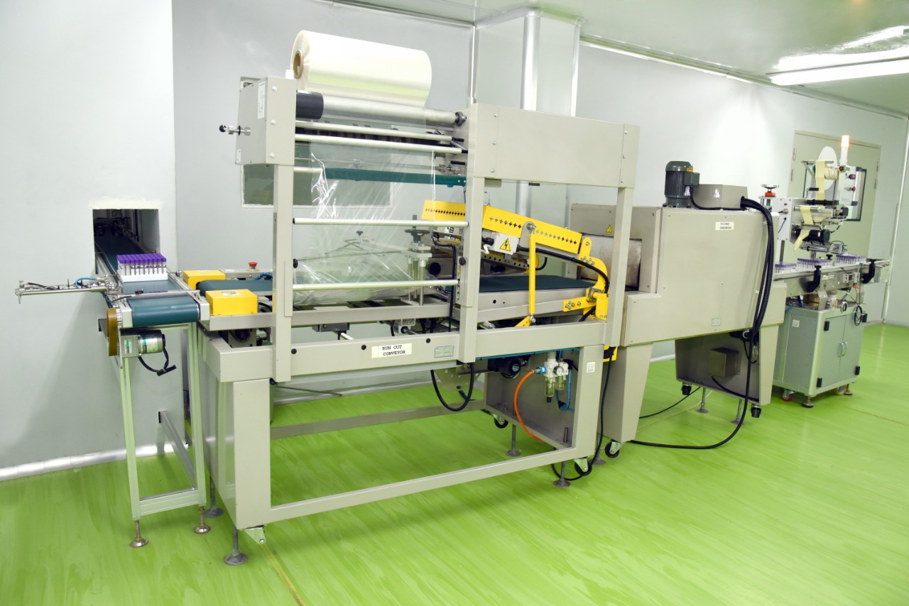 Packing line for laboratory consumables